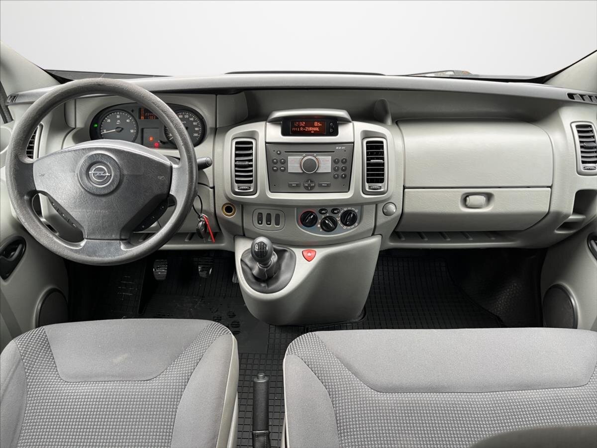 Opel Vivaro VAN-Minibus 2,0 l 84 kw