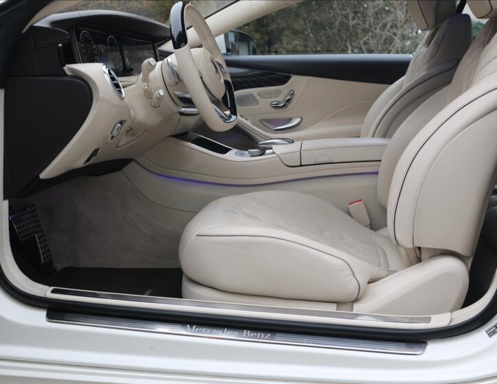 Mercedes-Benz Třídy S Kupé 4,7 l 335 kw