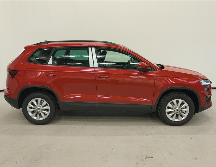 Škoda Karoq SUV 1,5 l 110 kw