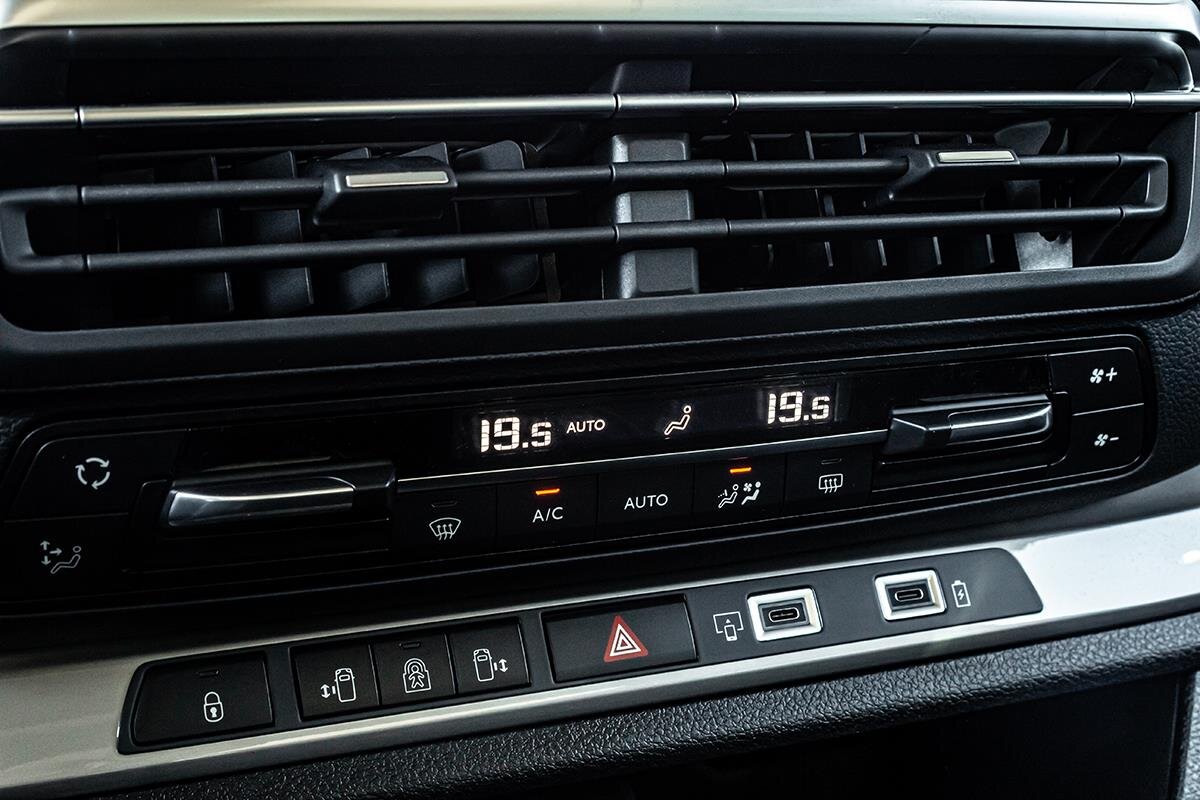 Citroën SpaceTourer Ostatní 2,2 l 130 kw