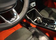 Volvo XC40 SUV / Terénní 2,0 l 140 kw