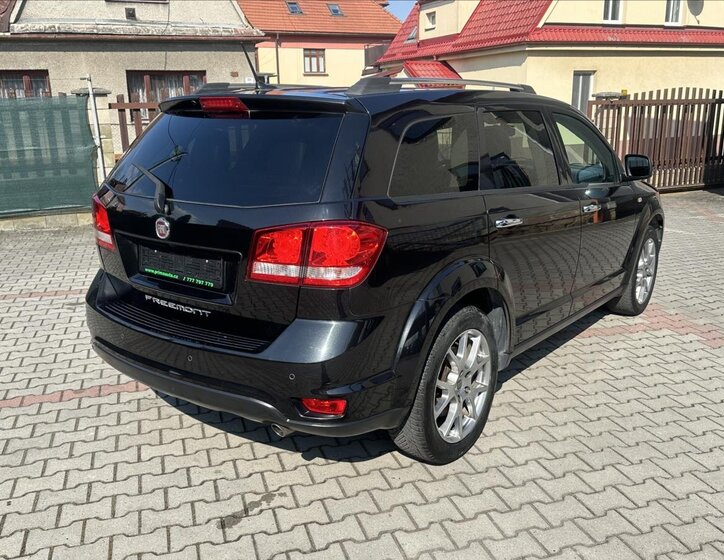 Fiat Freemont SUV / Terénní 2,0 l 125 kw