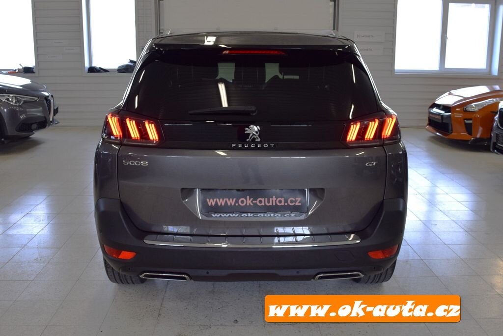 Peugeot 5008 MPV 1,5 l 96 kw