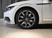Volkswagen Arteon Liftback 2,0 l 176 kw