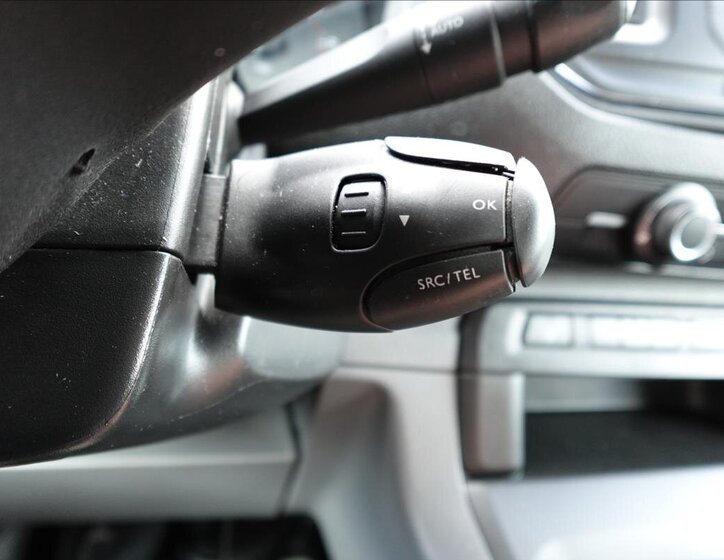 Opel Vivaro Ostatní 1,5 l 75 kw