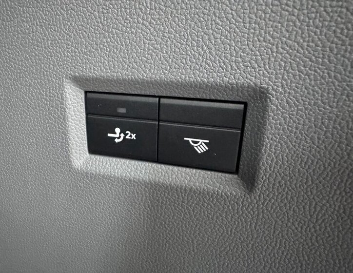 Volkswagen Caravelle 45