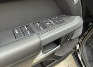 Land Rover Defender SUV / Terénní 3,0 l 221 kw
