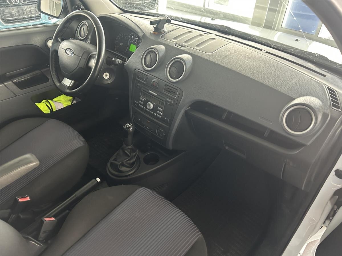 Ford Fusion Hatchback 1,4 l 59 kw