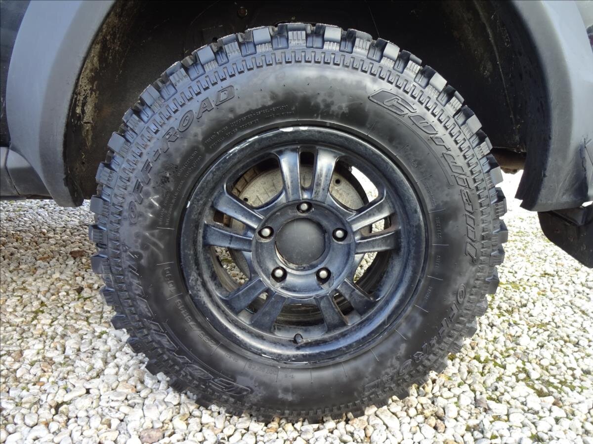 Lada Niva Kombi 1,7 l 61 kw