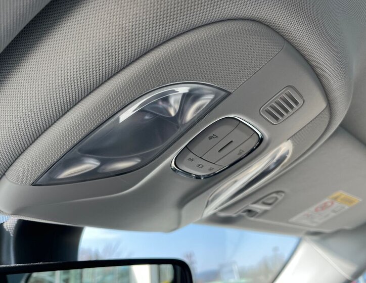 Jeep Compass SUV / Terénní 1,3 l 96 kw