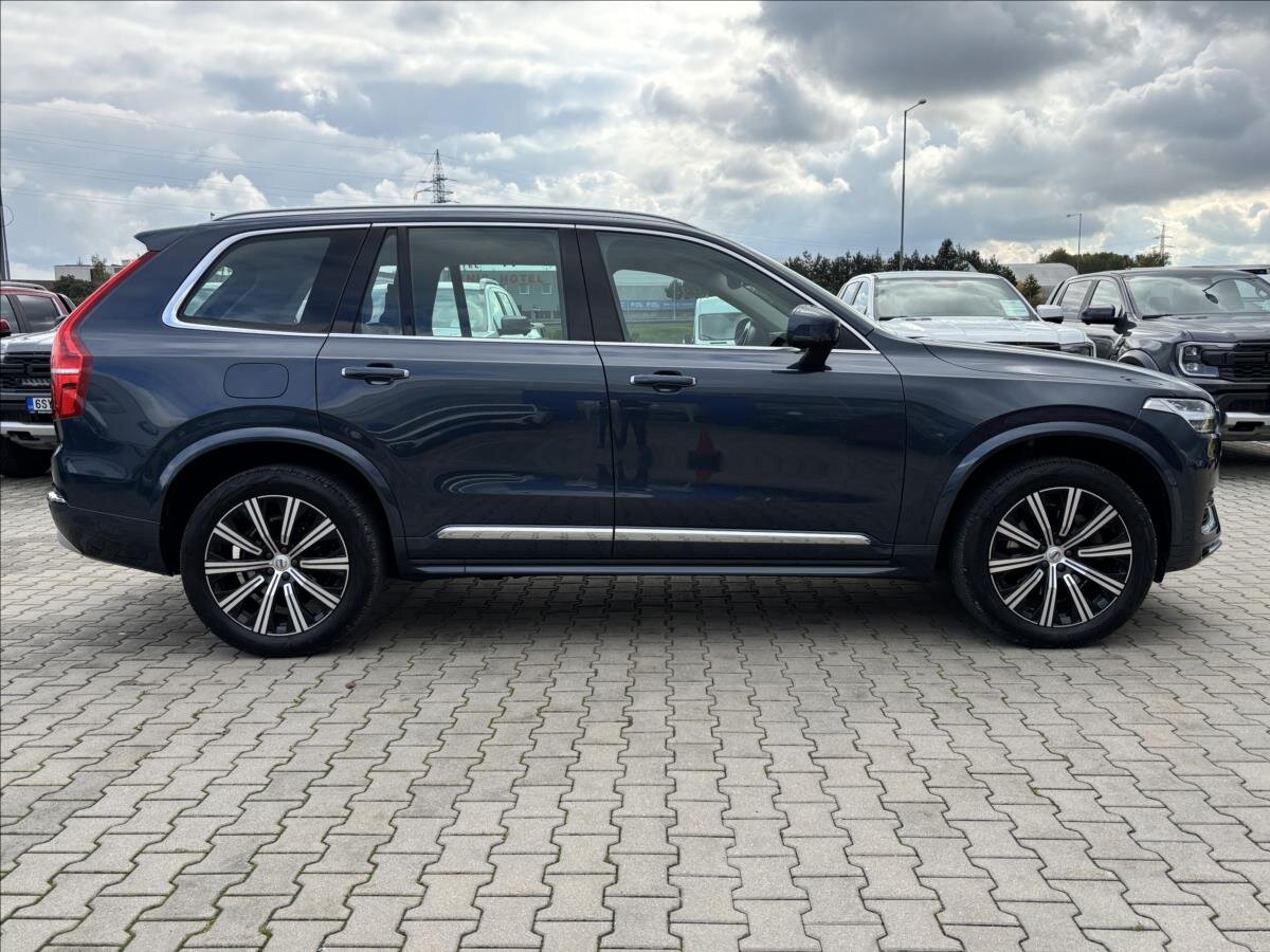 Volvo XC90 SUV 2,0 l 173 kw
