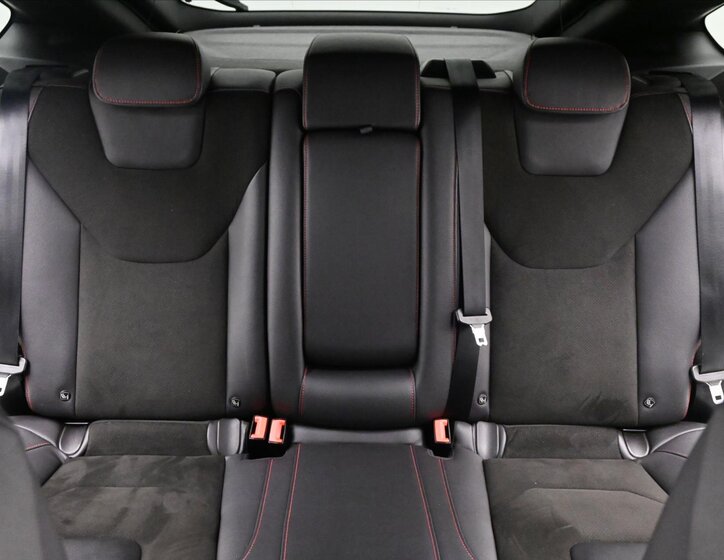 Ford Mondeo Sedan 2,0 l 140 kw