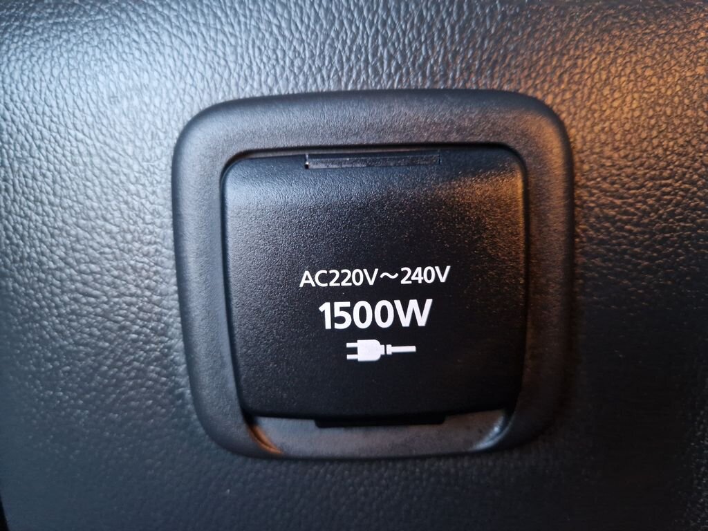 Mitsubishi Ostatní SUV / Terénní 2,4 l 138 kw