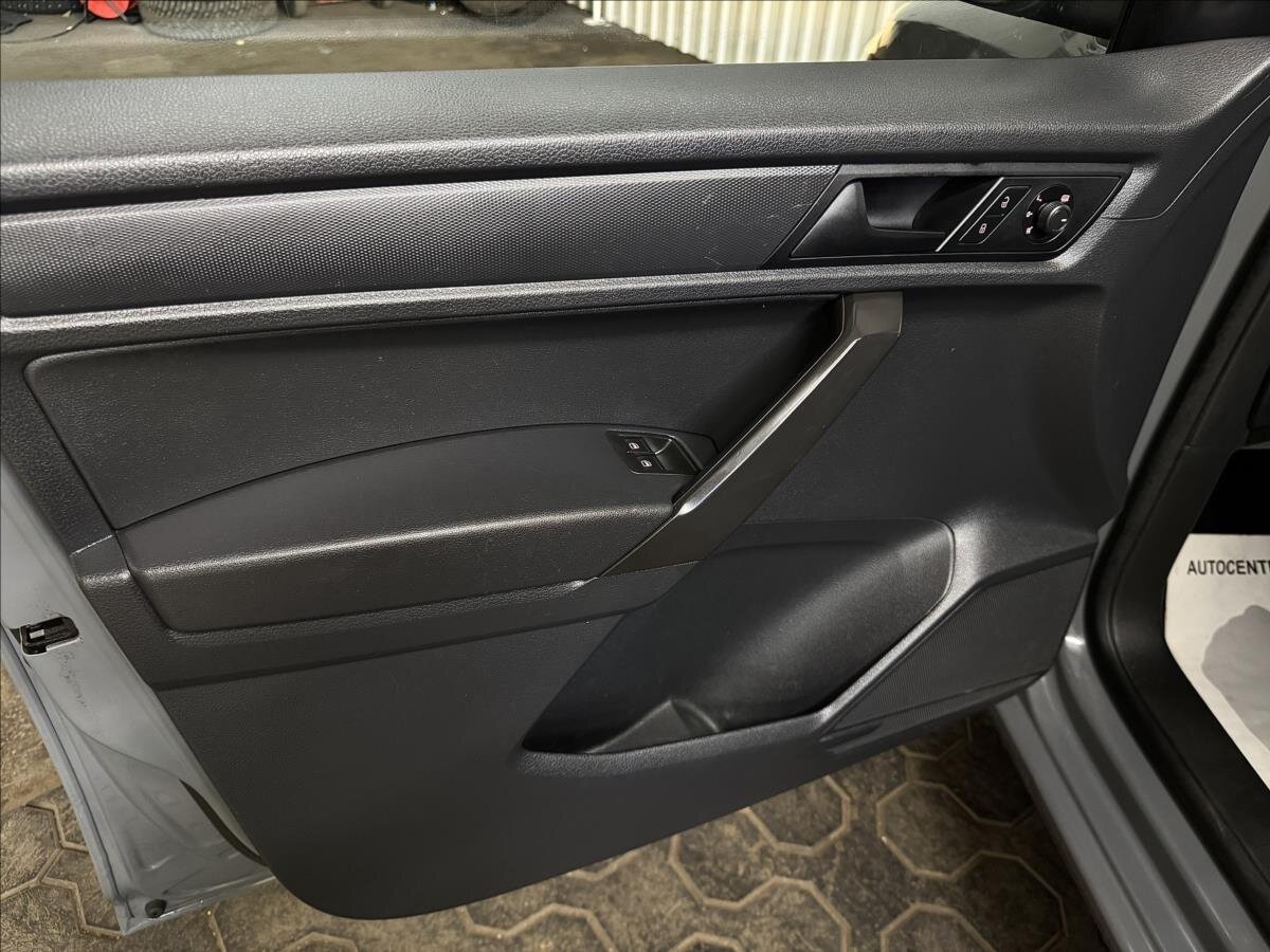 Volkswagen Caddy Ostatní 1,4 l 81 kw