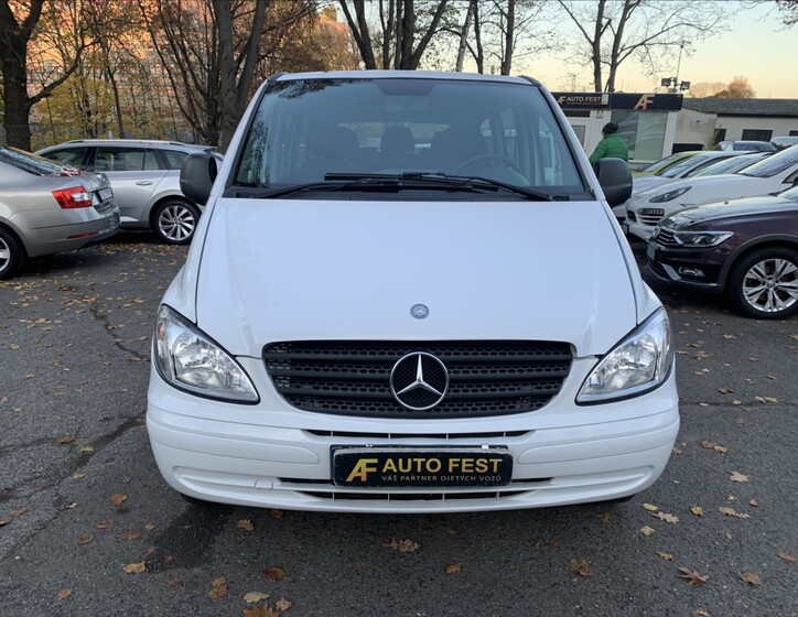 Mercedes-Benz Vito 2