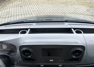 Mercedes-Benz Sprinter 12