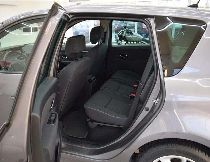 Renault Scénic 11