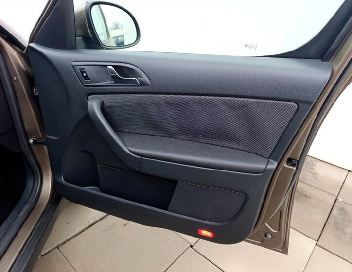 Škoda Yeti SUV 1,6 l 77 kw