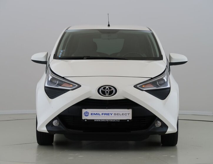 Toyota Aygo Hatchback 998,0 53 kw