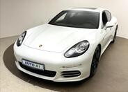 Porsche Panamera 1