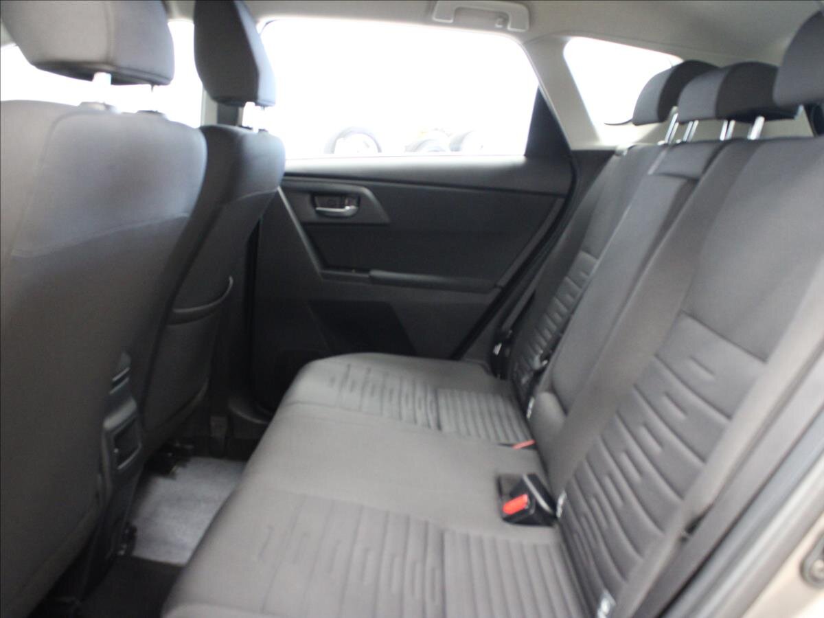 Toyota Auris Hatchback 1,2 l 85 kw