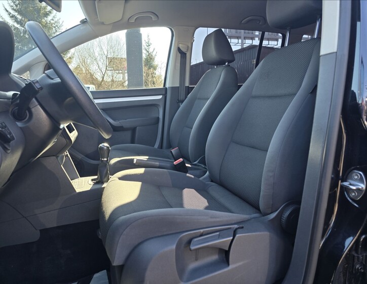 Volkswagen Touran 10