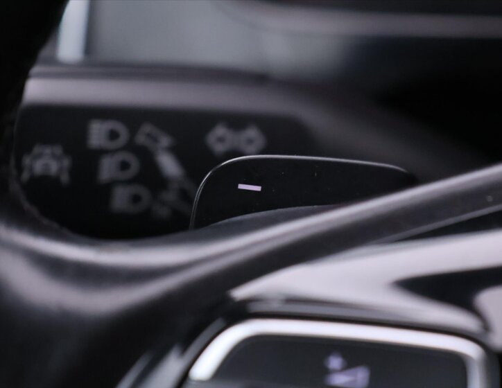 Volkswagen Touareg SUV 3,0 l 193 kw