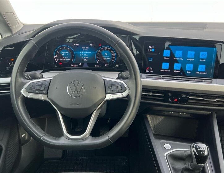 Volkswagen Golf Hatchback 1,5 l 96 kw