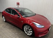 Tesla Model 3 Liftback 0,0 324 kw