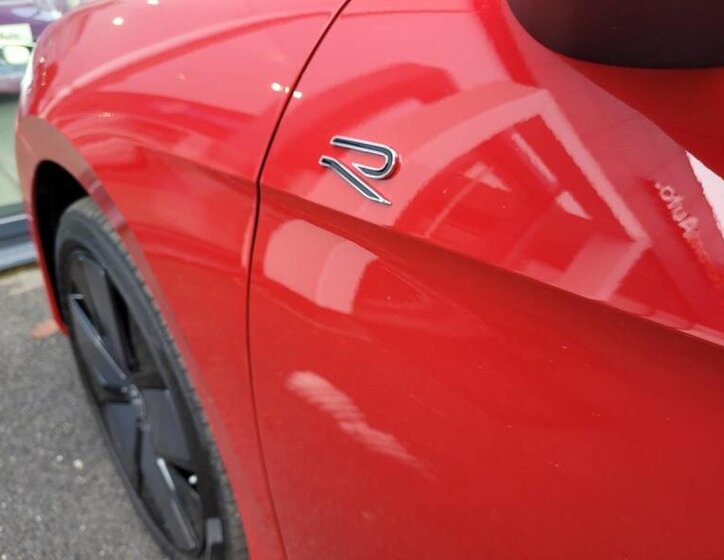 Volkswagen Passat Kombi 2,0 l 195 kw