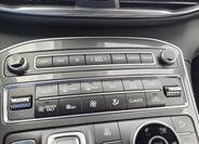 Hyundai Santa Fe SUV 1,6 l 195 kw