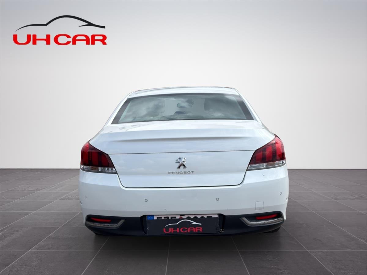 Peugeot 508 Sedan / Limuzína 2,0 l 120 kw