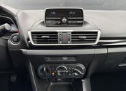 Mazda 3 Hatchback 1,5 l 74 kw