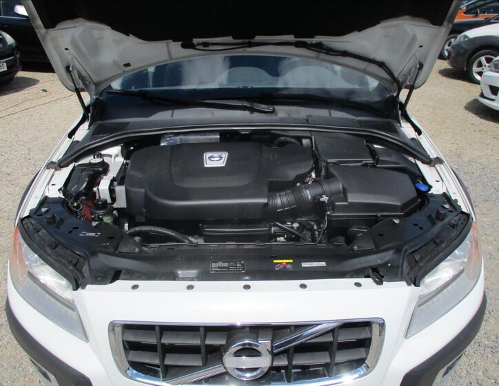 Volvo XC70 22