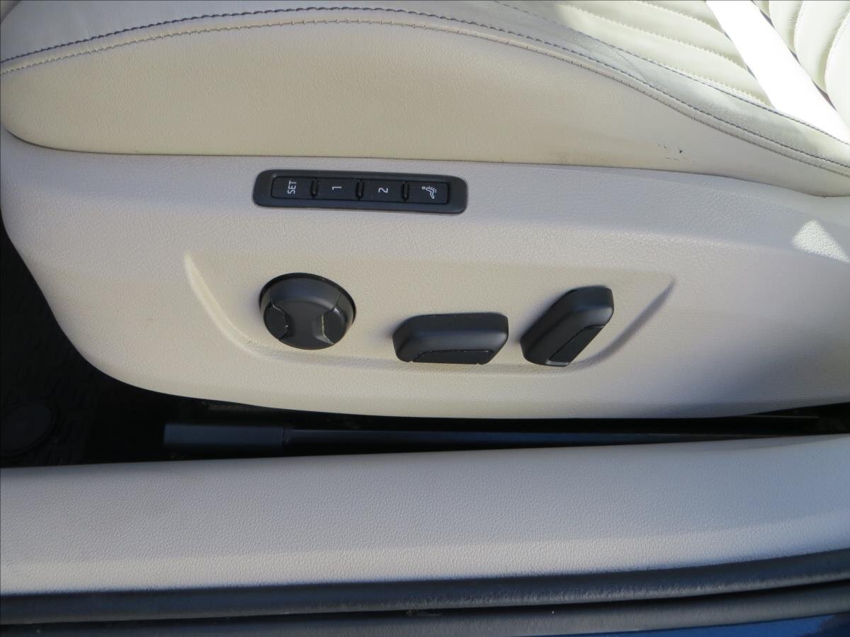 Škoda Superb Kombi 2,0 l 147 kw