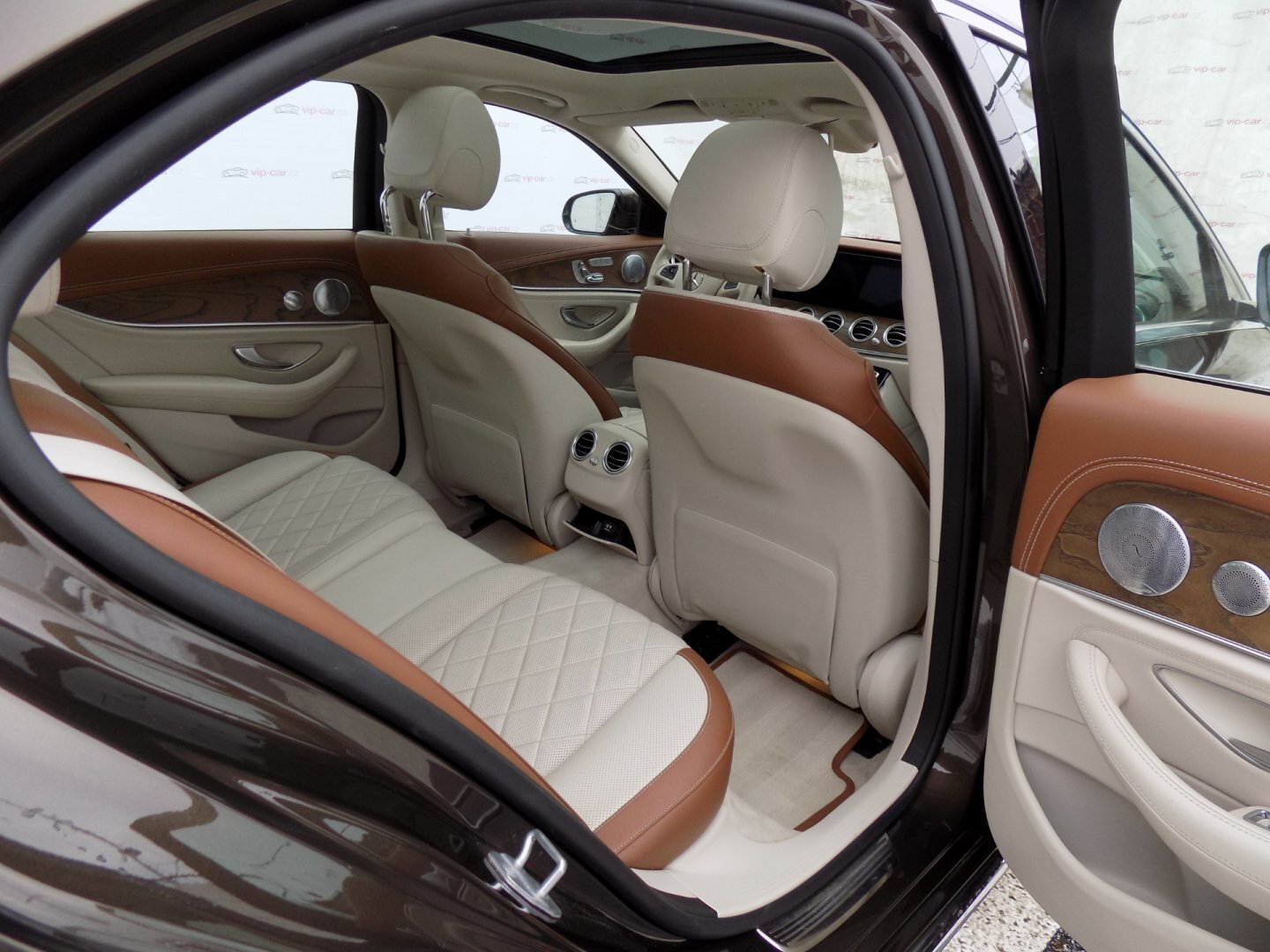 Mercedes-Benz Třídy E Sedan 2,0 l 143 kw