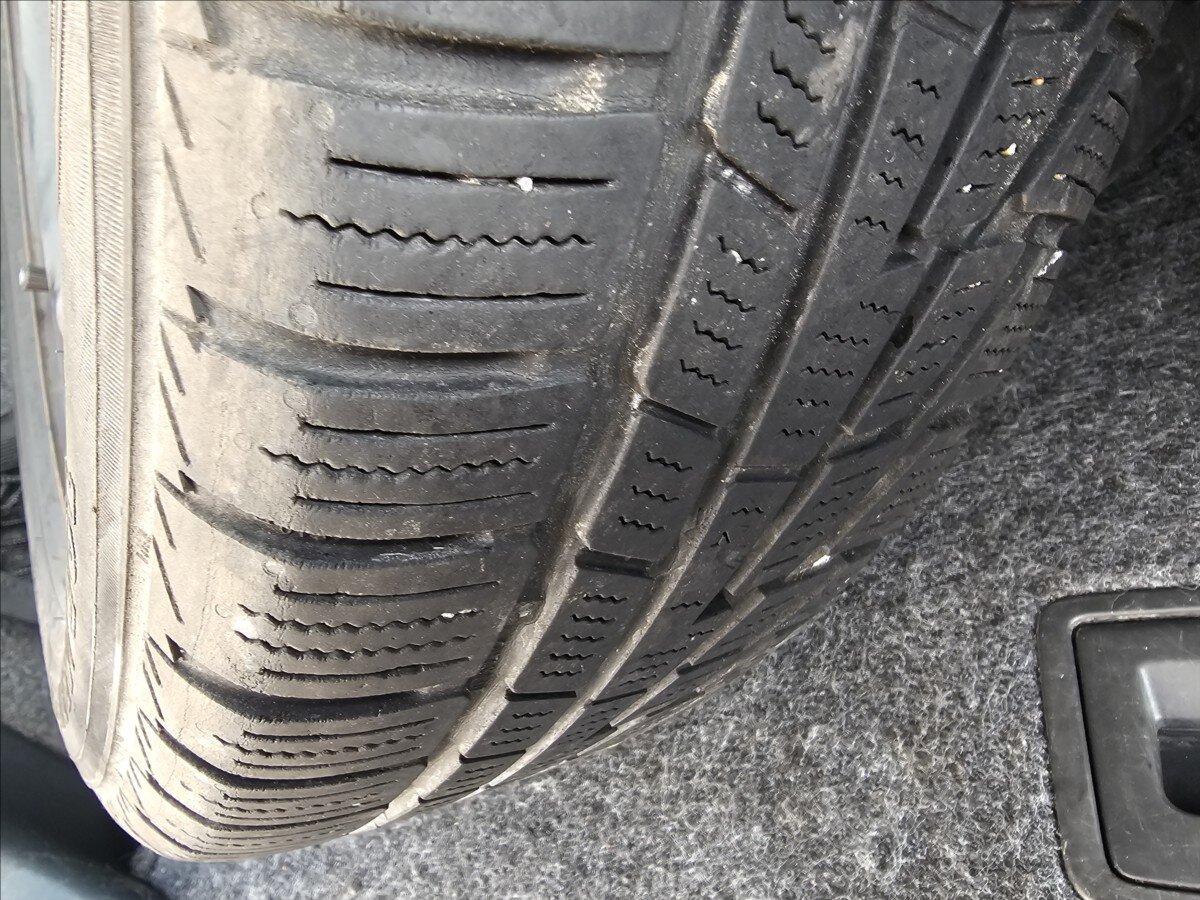 Škoda Octavia Kombi 1,2 l 77 kw