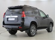 Toyota Land Cruiser 5