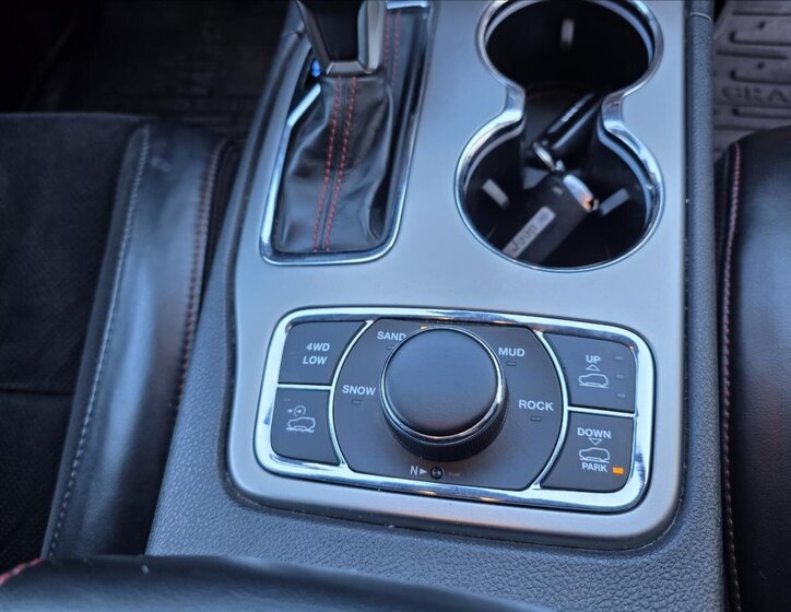 Jeep Grand Cherokee SUV / Terénní 3,0 l 184 kw
