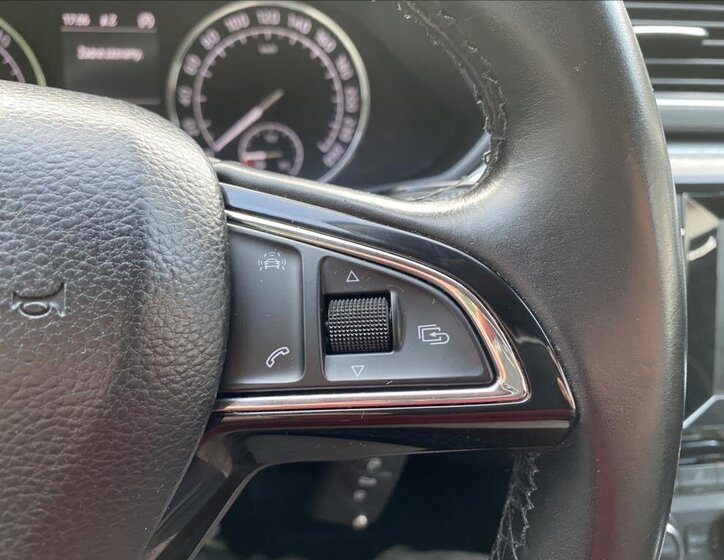 Škoda Superb Kombi 2,0 l 110 kw