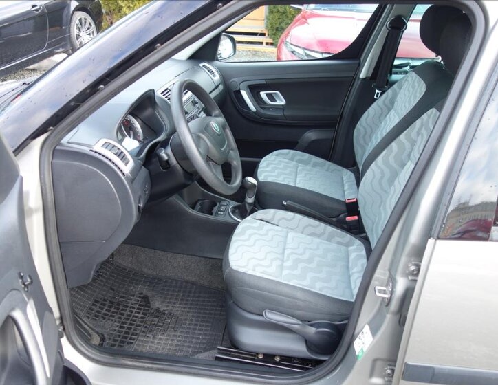 Škoda Roomster Kombi 1,4 l 63 kw