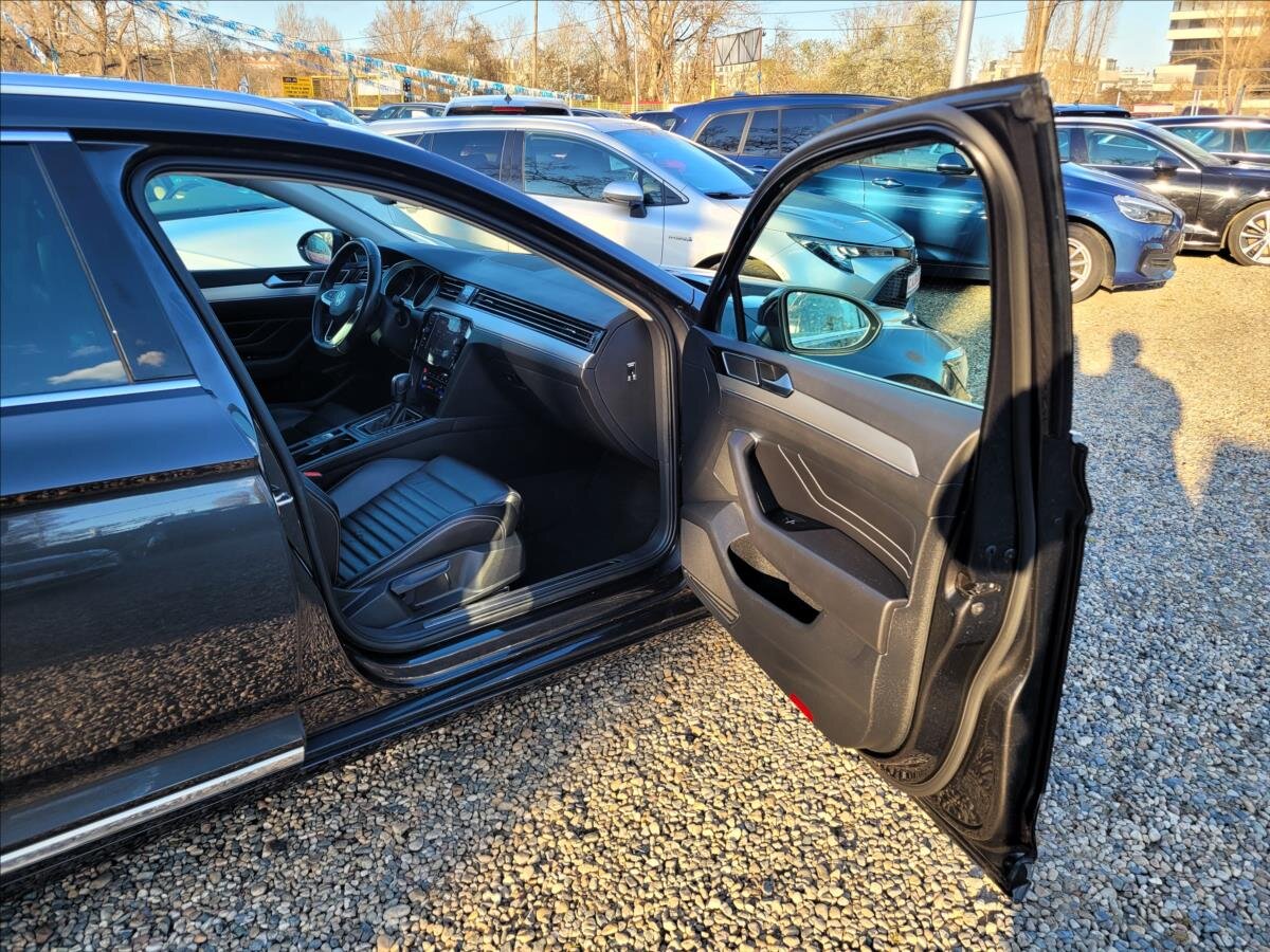 Volkswagen Passat Kombi 2,0 l 90 kw