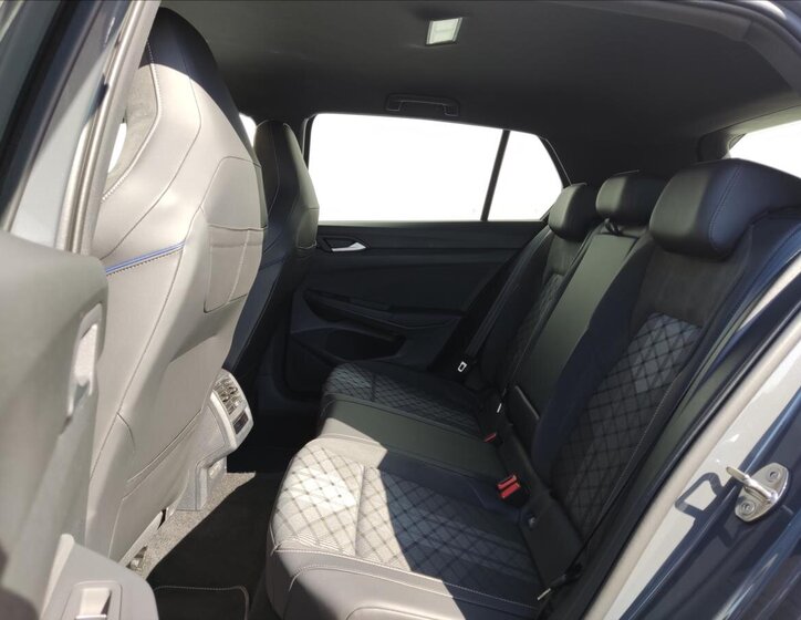 Volkswagen Golf Hatchback 1,5 l 110 kw