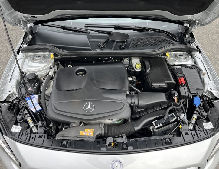 Mercedes-Benz GLA Hatchback 1,6 l 115 kw