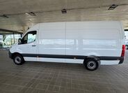Mercedes-Benz Sprinter 8