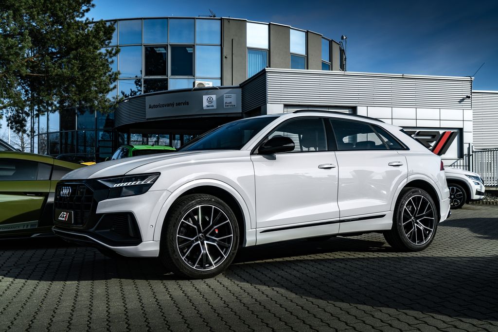 Audi SQ8