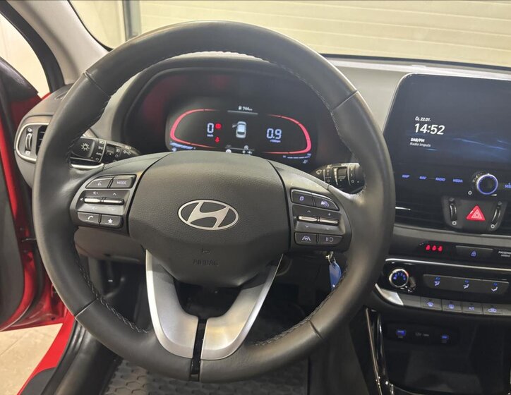 Hyundai i30 Kombi 1,5 l 70 kw