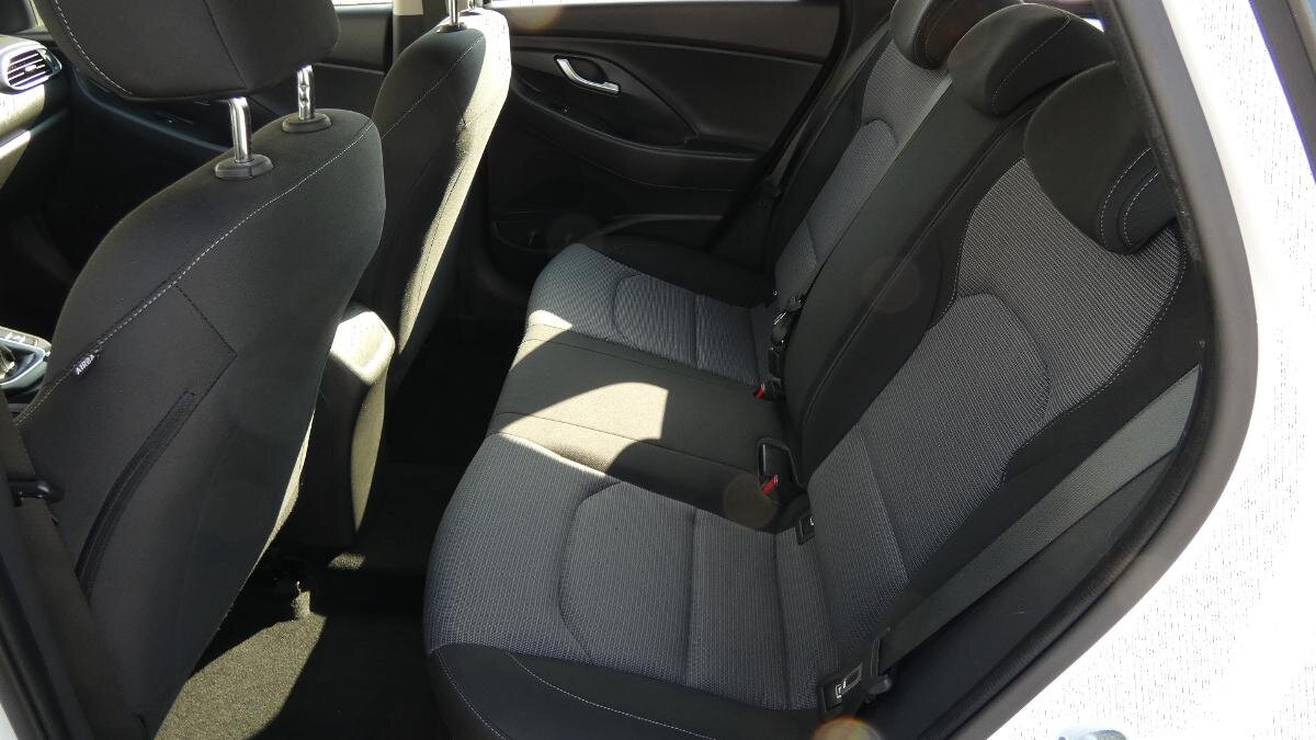 Hyundai i30 Kombi 998,0 88 kw