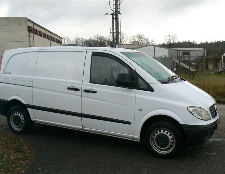 Mercedes-Benz Vito 7