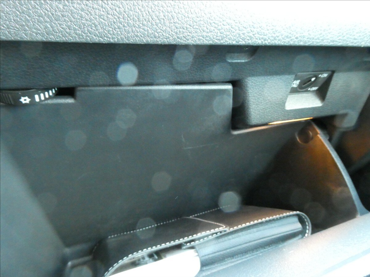 Volkswagen Caddy Skříň 2,0 l 75 kw